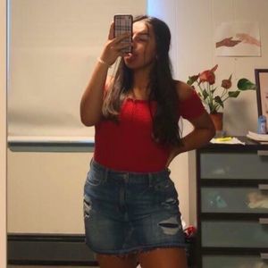 Meet your Posher, Christina